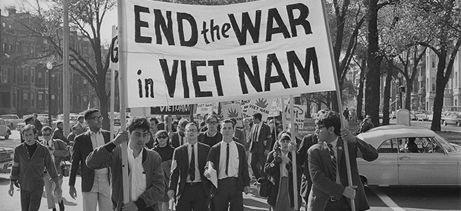 peace marches during vietnam war